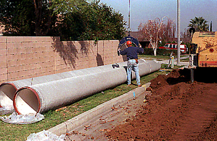 Crescent Pipe Tongs Designed for use with any type or size of pipe